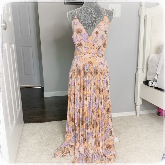 Reiss Dresses & Skirts - Reiss Corinne midi dress